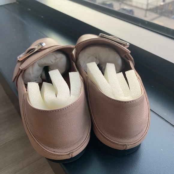 Bally Janelle Women’s Leather Slipper Rose/ Beige - Picture 6 of 12